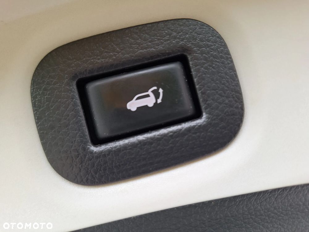 Nissan X-Trail 1.7 dCi Tekna 2WD Xtronic - 26