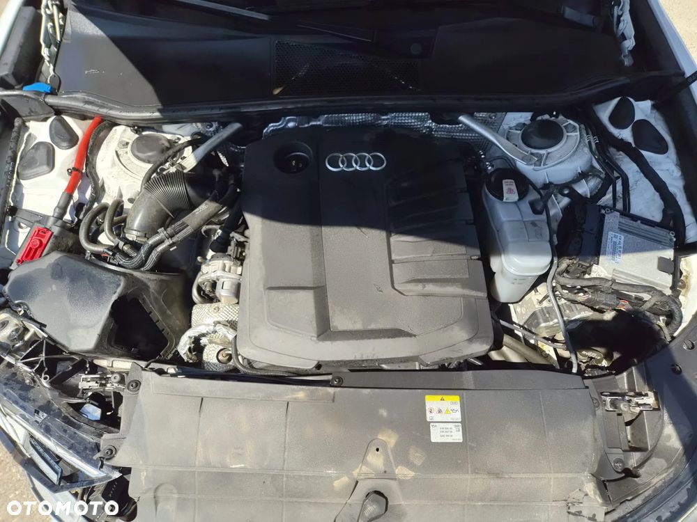 Audi A6 Avant 40 TDI quattro S tronic - 9