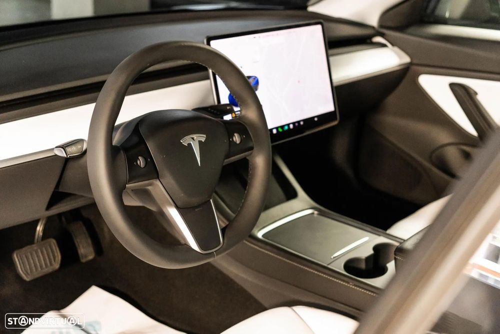 Tesla Model 3 Long Range Tração Integral - 16