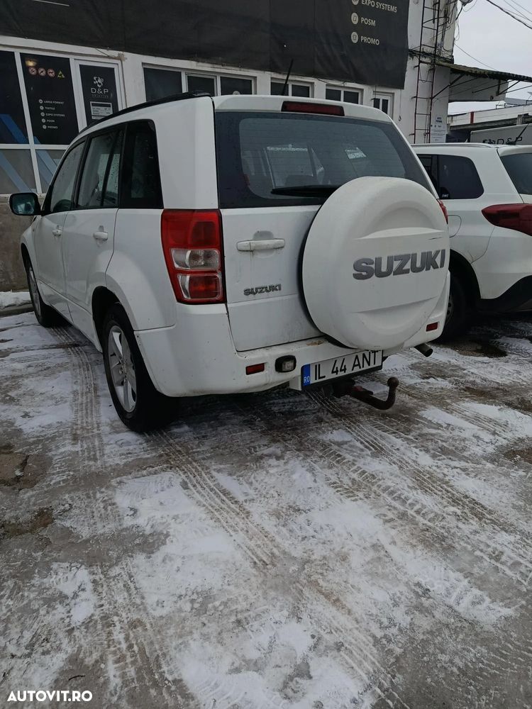 Suzuki Grand Vitara - 4