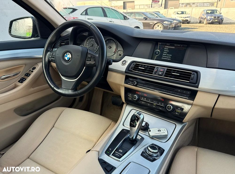 BMW Seria 5 520d Aut. - 9