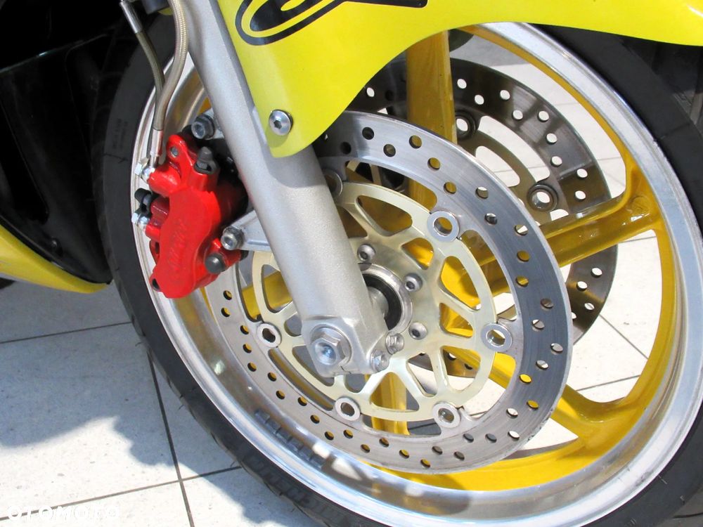 Honda VFR - 30