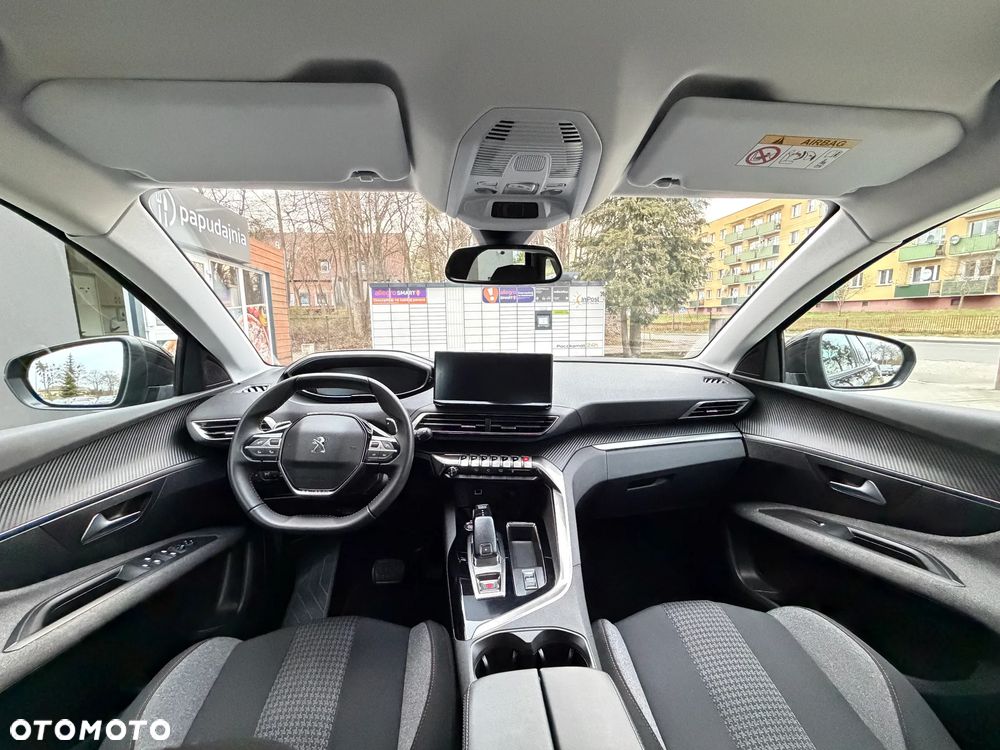Peugeot 3008 1.2 PureTech Active Pack S&S EAT8 - 28