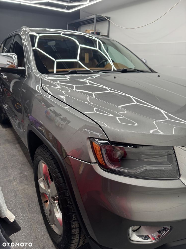 Jeep Grand Cherokee 5.7 V8 HEMI Overland Summit - 3