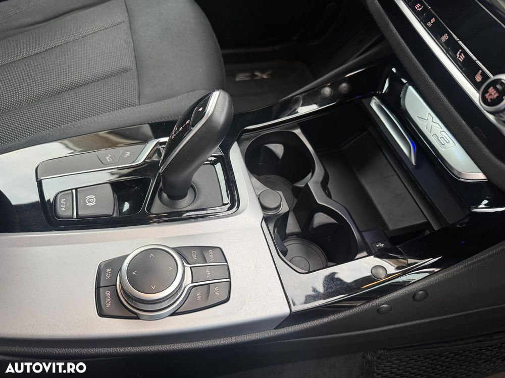 BMW X3 xDrive20d Aut. - 17