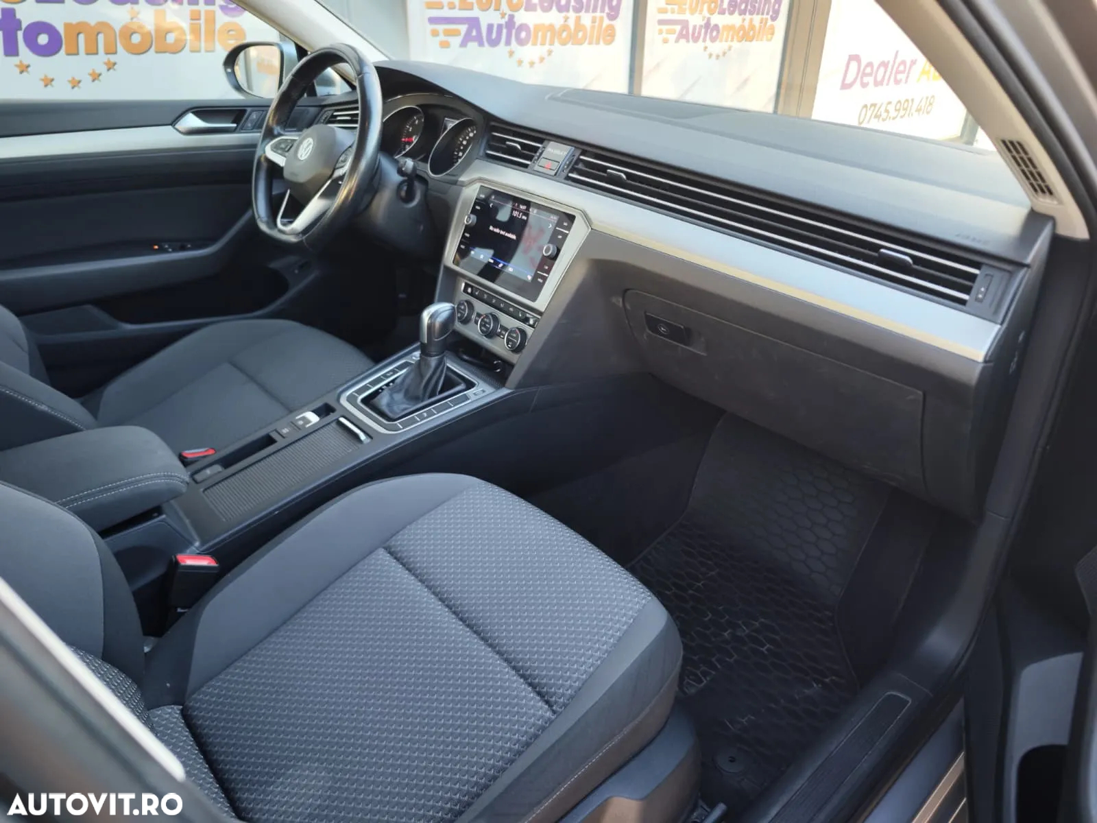 Volkswagen Passat 1.5 TSI ACT DSG Advance - 12