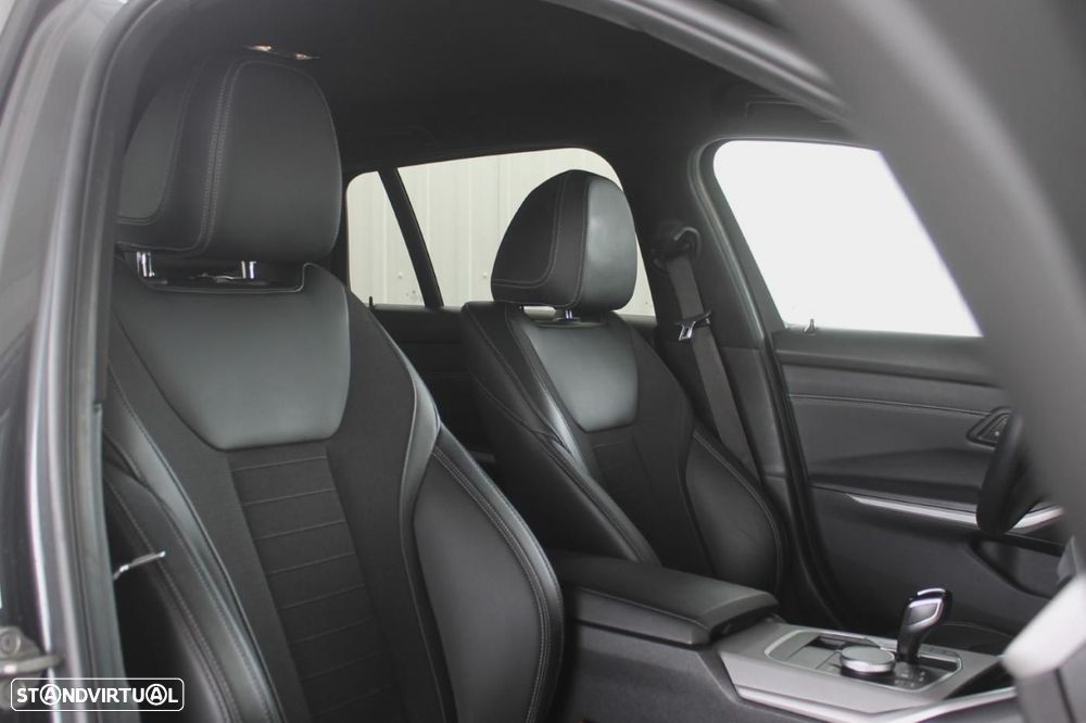 BMW 320 e Line Sport Auto - 14