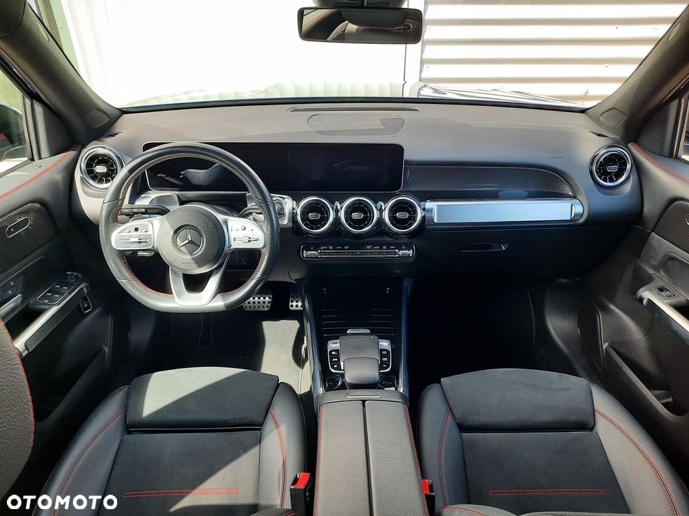 Mercedes-Benz GLB 200 d 4-Matic AMG Line 8G-DCT - 3