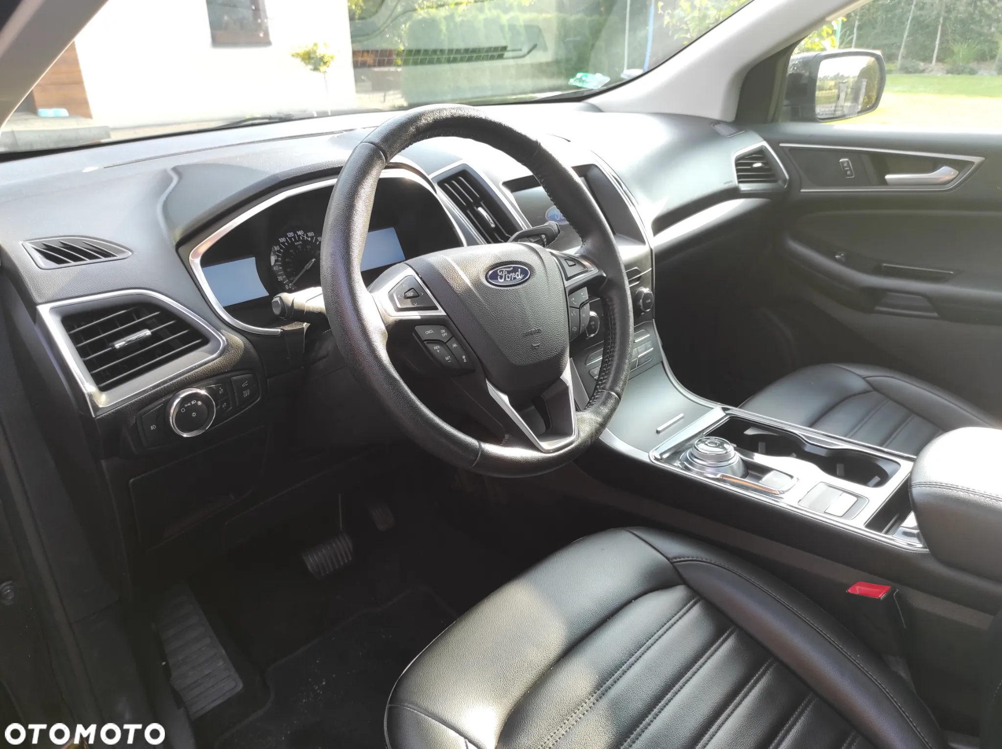 Ford Edge - 5
