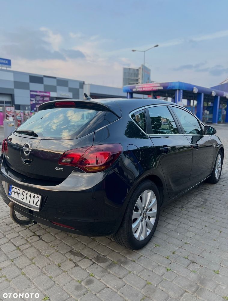 Opel Astra - 4