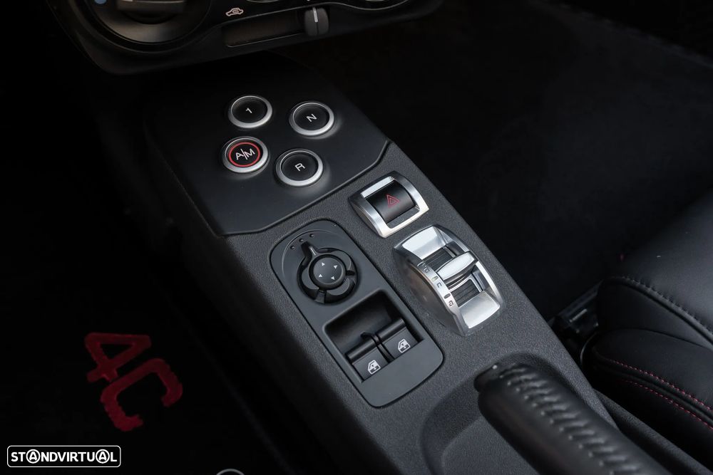 Alfa Romeo 4C Spider 1750 TBi - 19