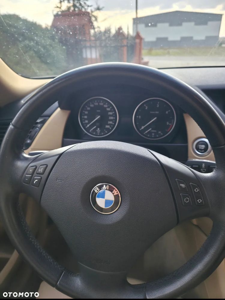 BMW X1 - 9