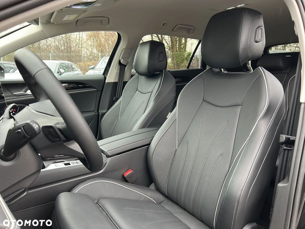 Volkswagen Passat Variant - 7