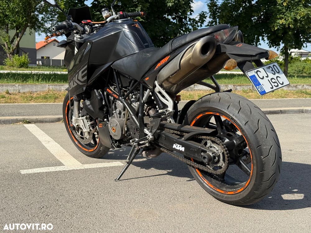 KTM 990 Super Duke - 5