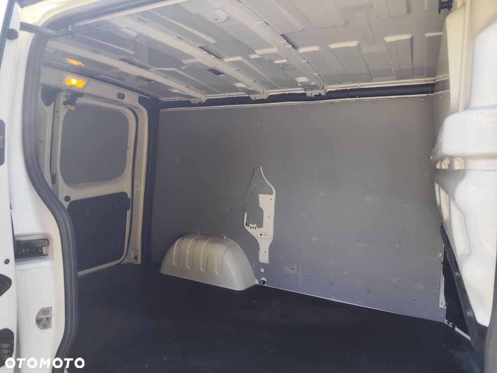 Opel VIVARO - 34