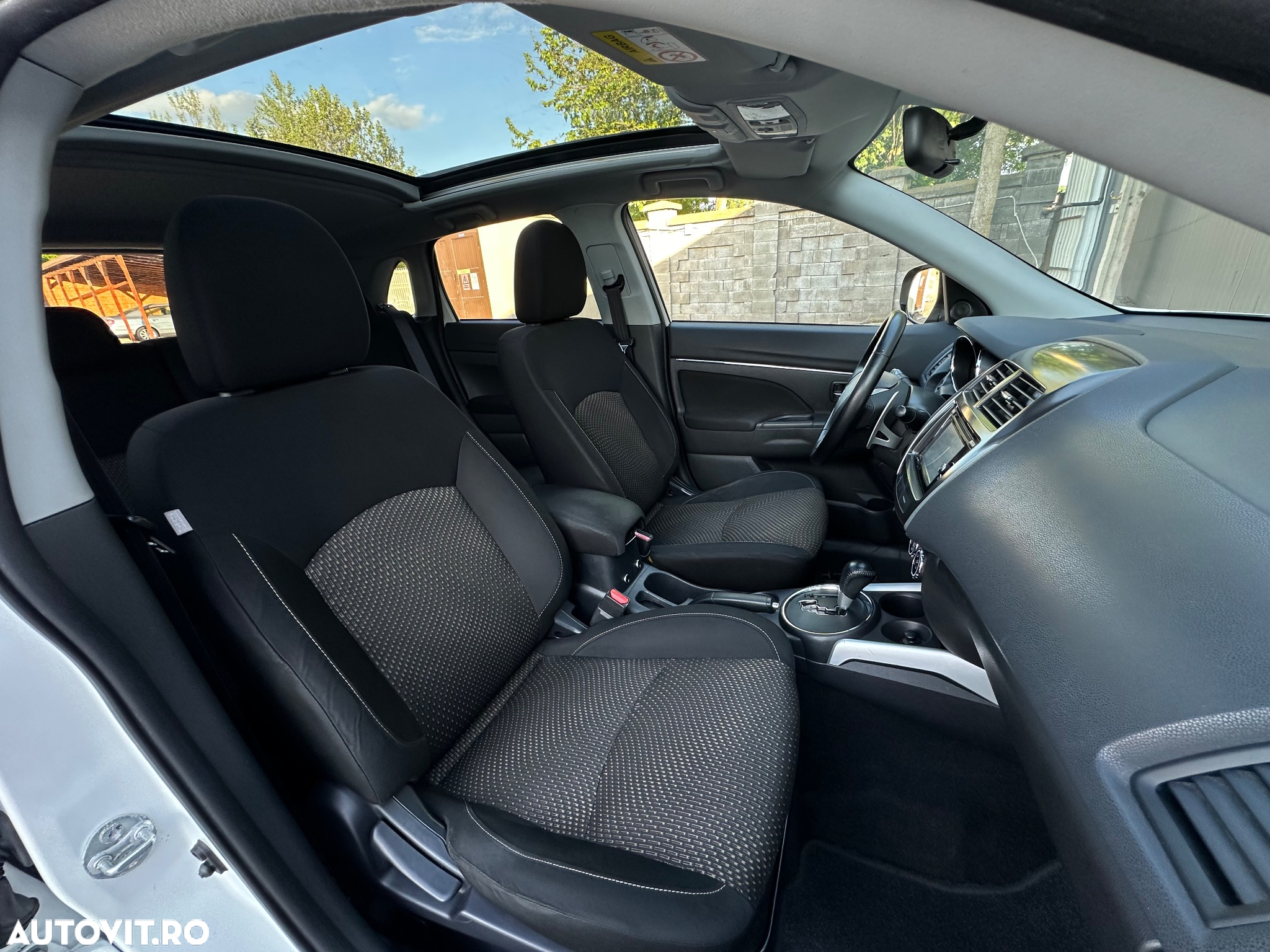 Mitsubishi ASX 2.2 DI-D 4WD Automatik Diamant Edition - 13