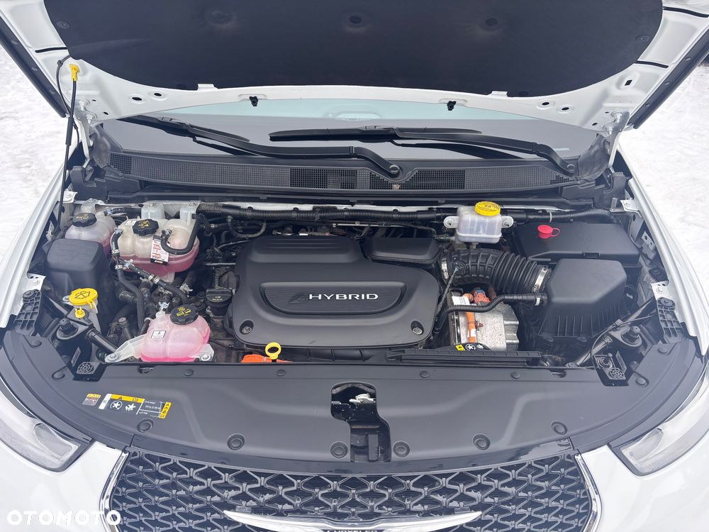Chrysler Pacifica - 33