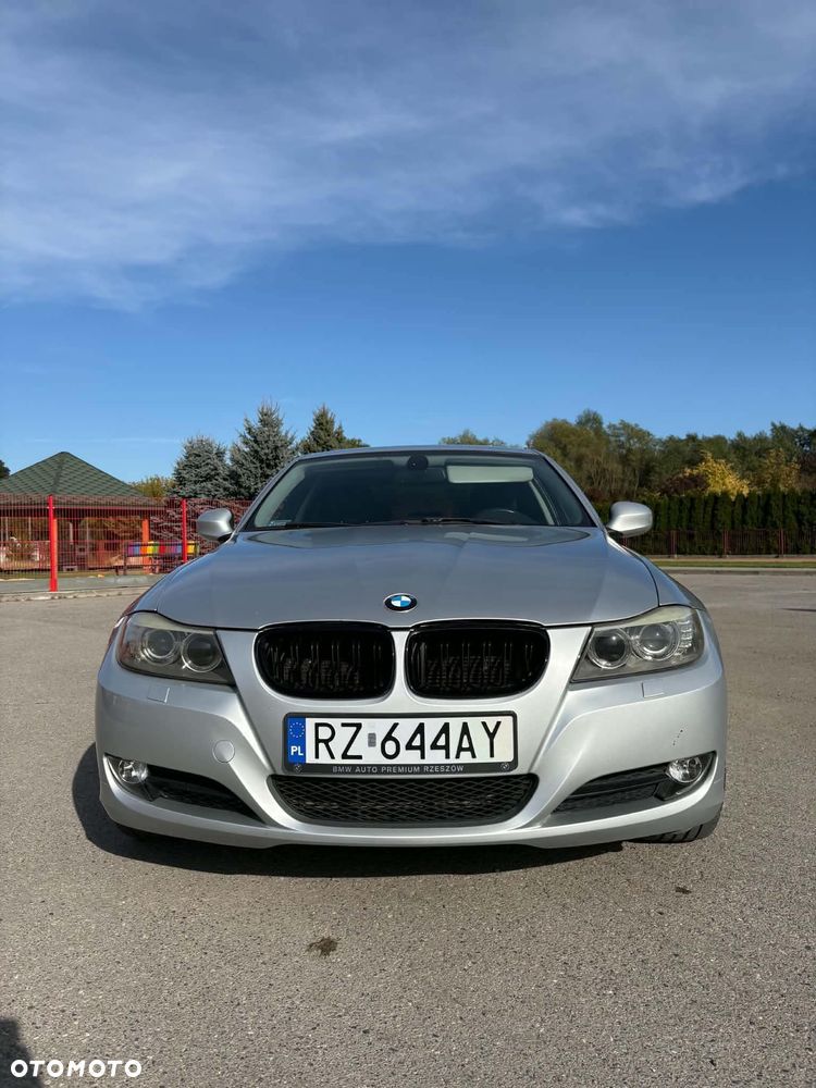 BMW Seria 3 318d - 7