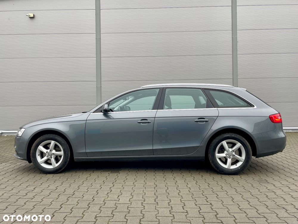 Audi A4 Avant 2.0 TDI DPF multitronic S line Sportpaket - 3