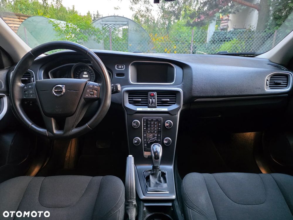 Volvo V40 - 26