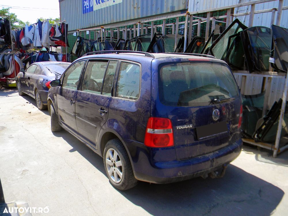 Dezmembrari  VW TOURAN (1T)  2003  > 2010 1.9 TDI Motorina - 23