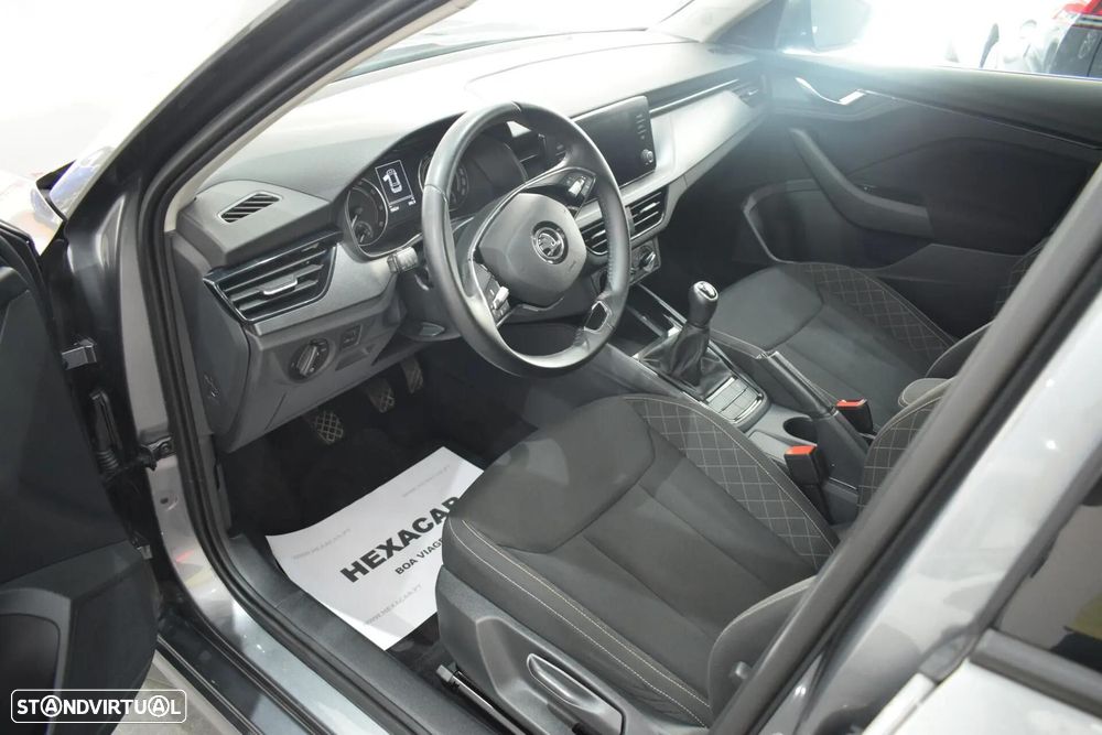 Skoda Kamiq 1.0 TSI Style DSG - 10