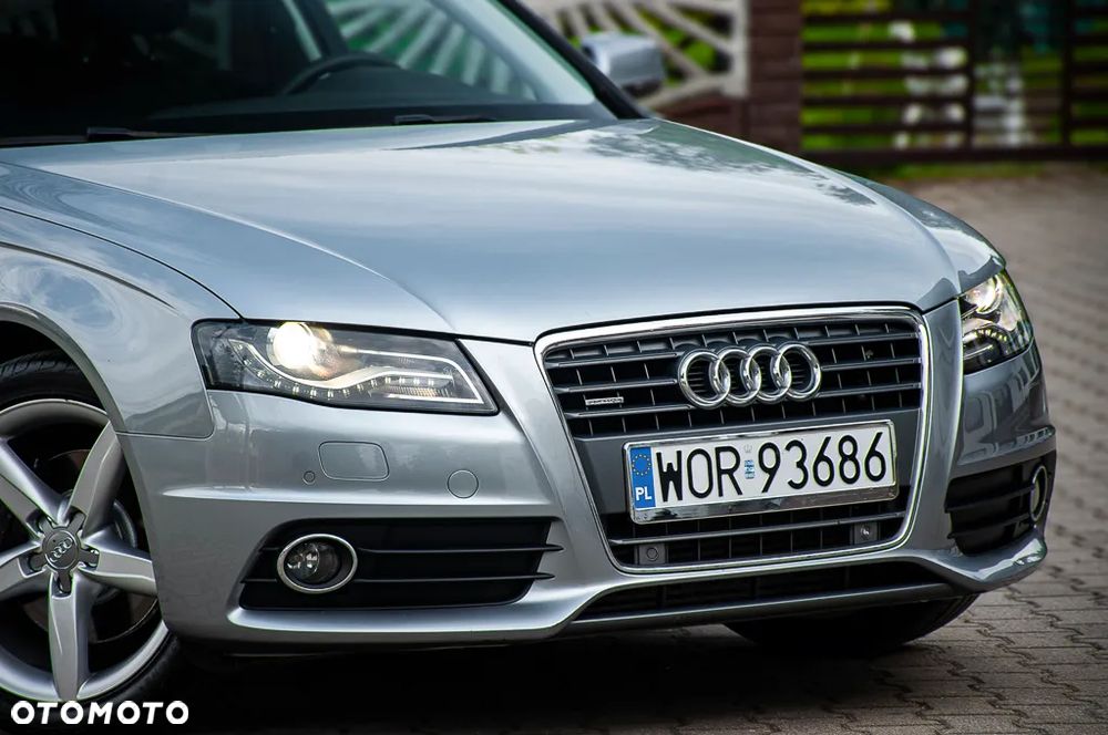 Audi A4 Avant 2.0 TFSI quattro S tronic S line Sportpaket - 17