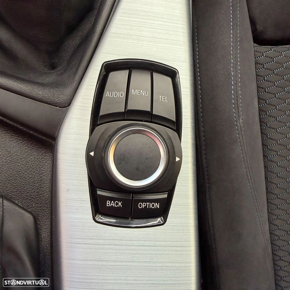 BMW 118 i M Sport - 12