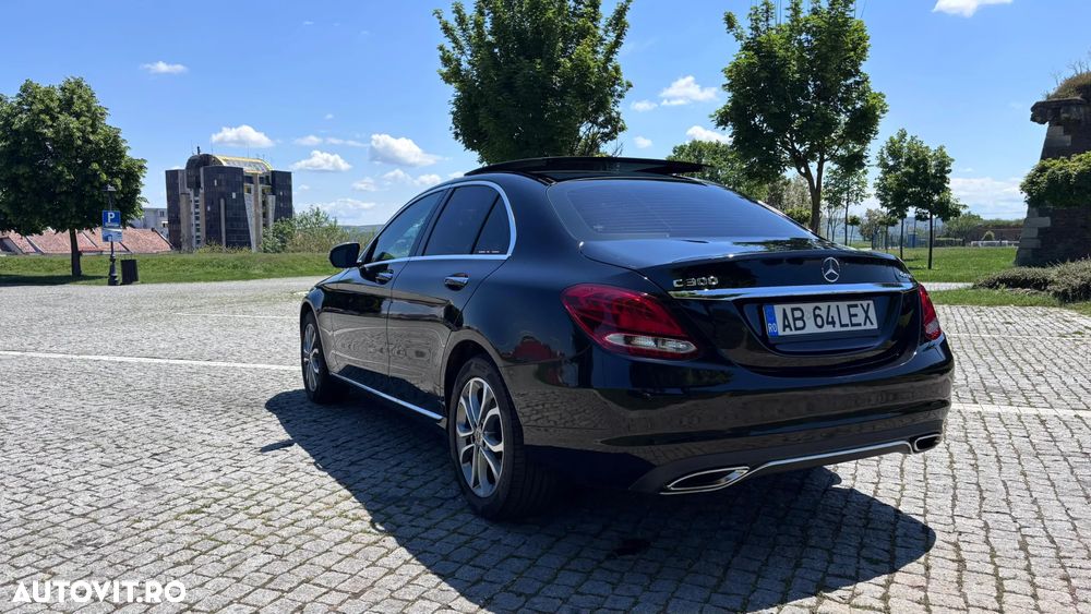 Mercedes-Benz C 300 9G-TRONIC Edition - 6