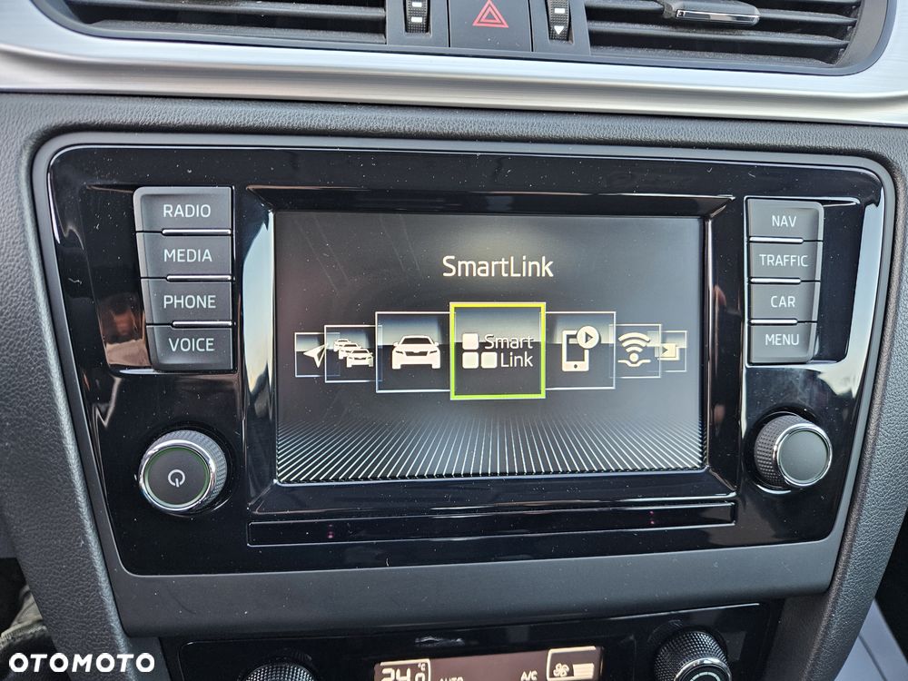 Skoda RAPID 1.0 TSI Cool Edition R&G - 31