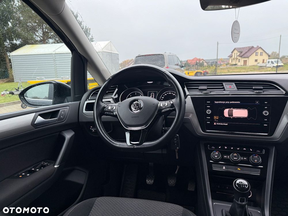 Volkswagen Touran 1.6 TDI BMT SCR Comfortline - 14