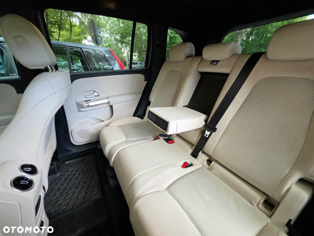 Mercedes-Benz GLB 200 d 8G-DCT - 8