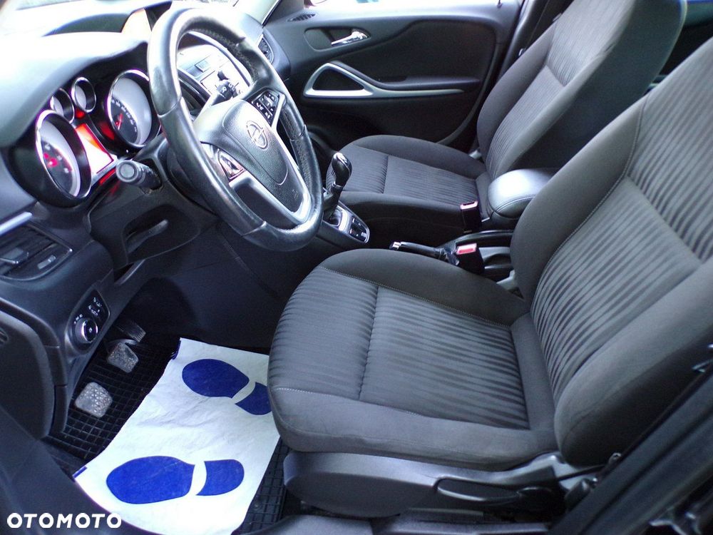 Opel Zafira - 19