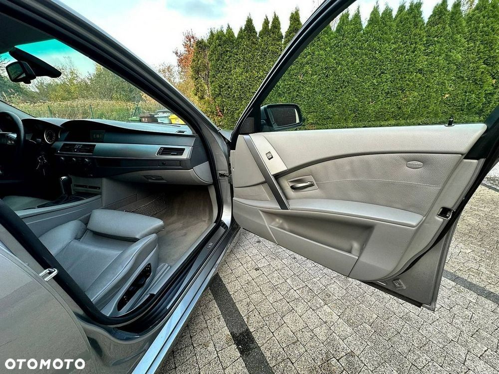 BMW Seria 5 - 13