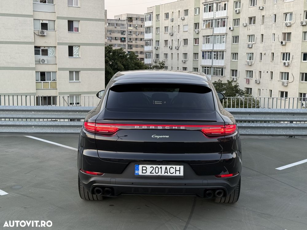 Porsche Cayenne Coupe Standard - 4