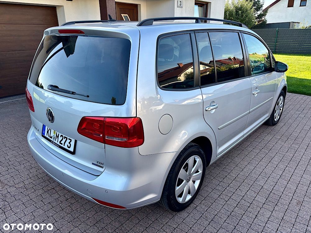 Volkswagen Touran 1.6 TDI DPF Highline - 22