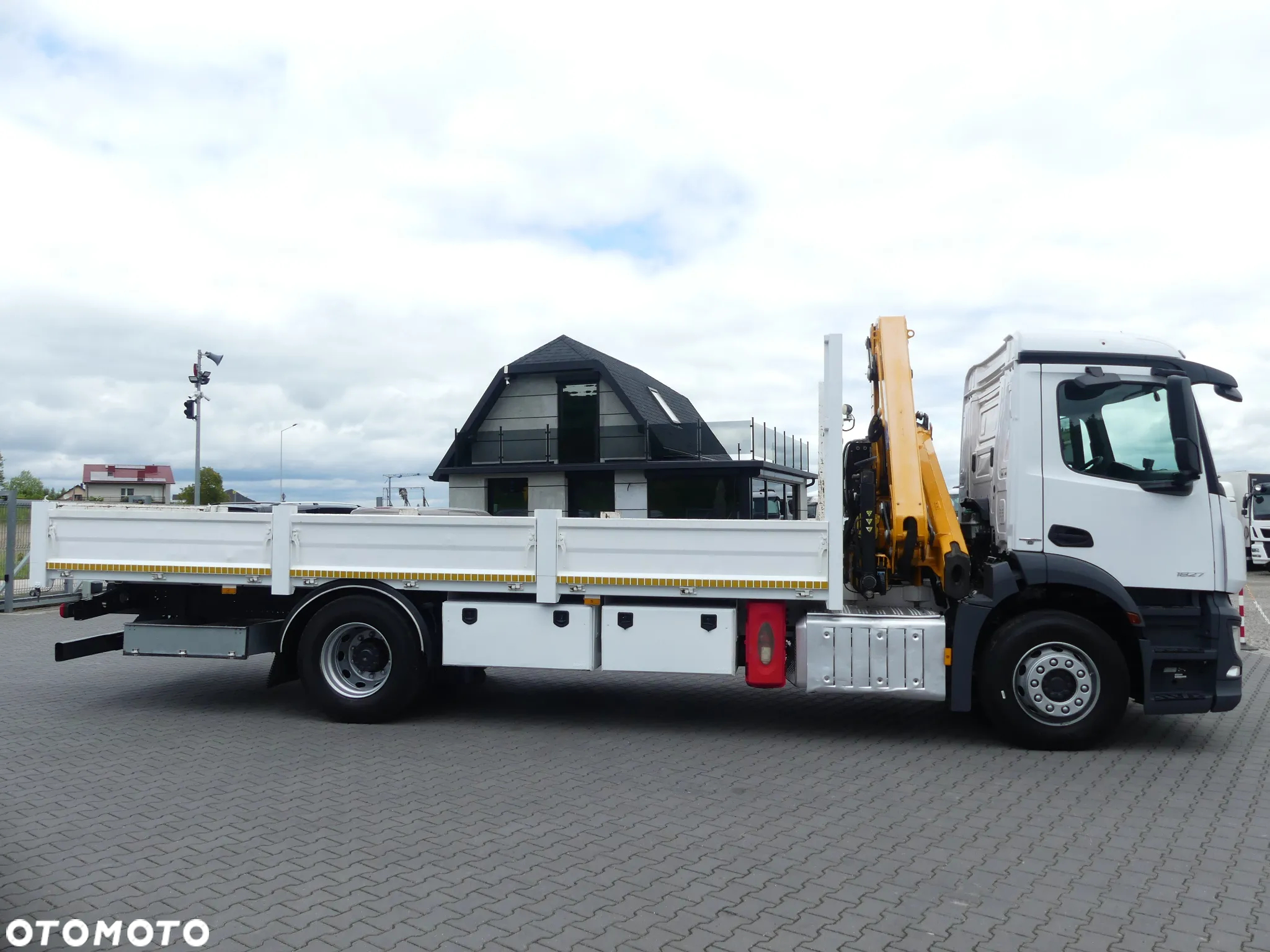 Mercedes-Benz ANTOS 1827 / HDS EFFER 165  18.65m / PILOT / EURO 6 / - 10