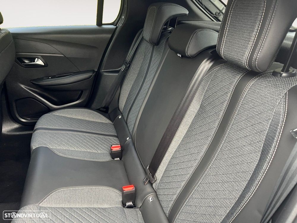 Peugeot 208 1.2 PureTech Allure - 13