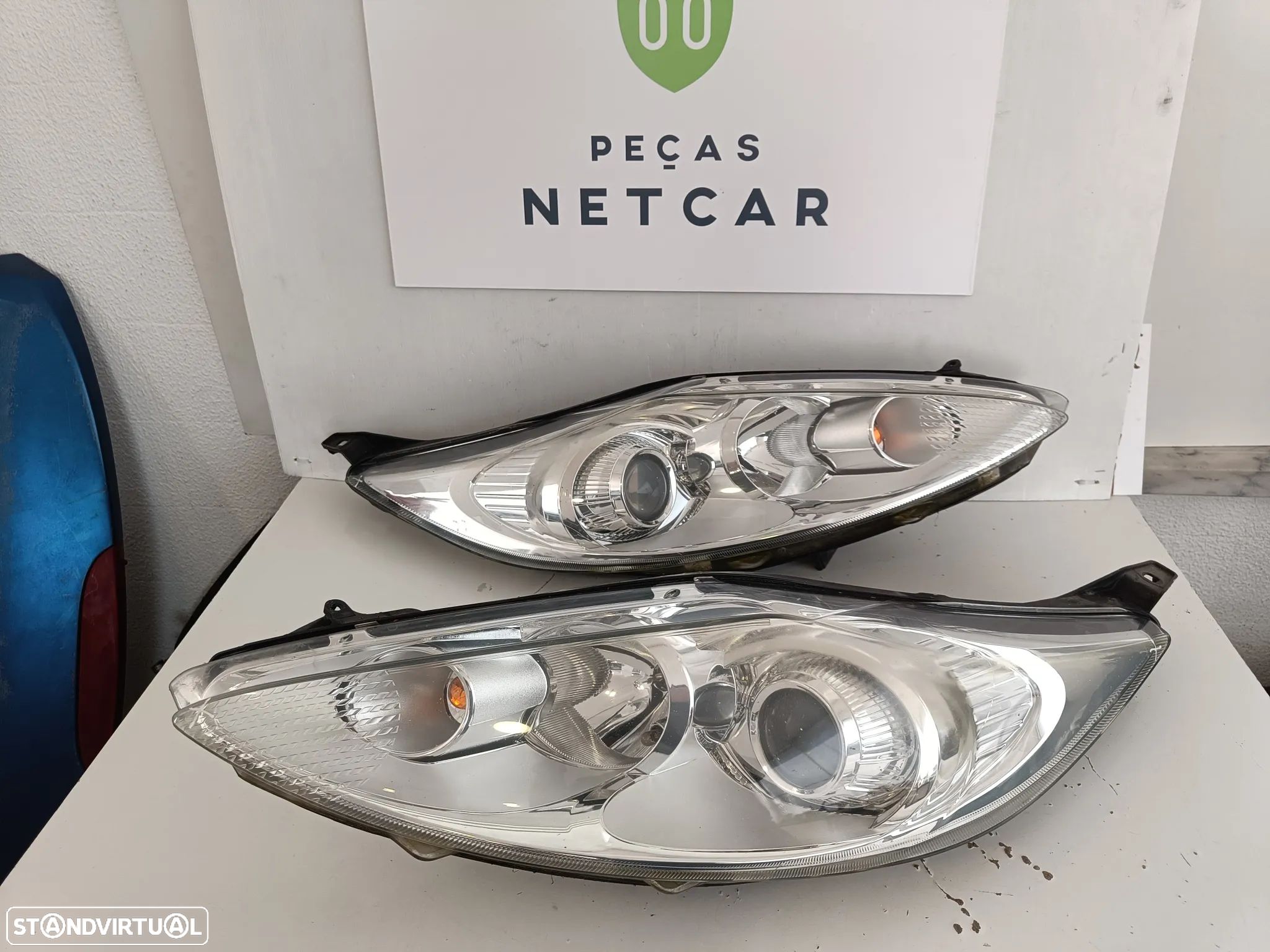 Farol óptica Ford fiesta 2011 - 1