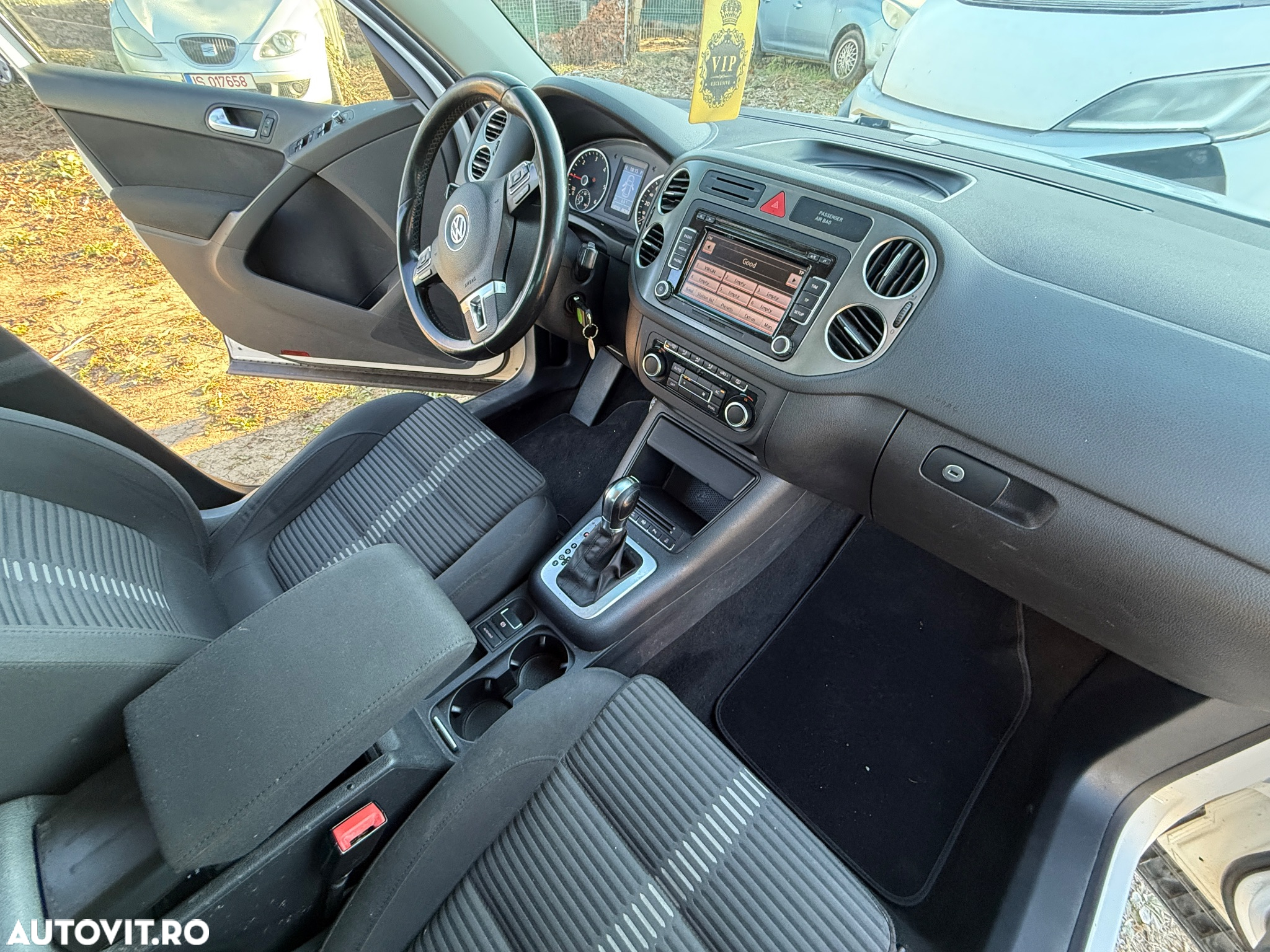 Volkswagen Tiguan 2.0 TDI 4Motion DSG Sport & Style - 9