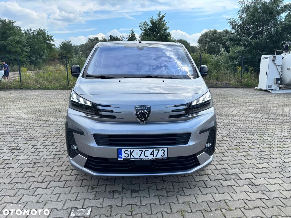 Peugeot Traveller 2.0 BlueHDi Long Business EAT8 - 2