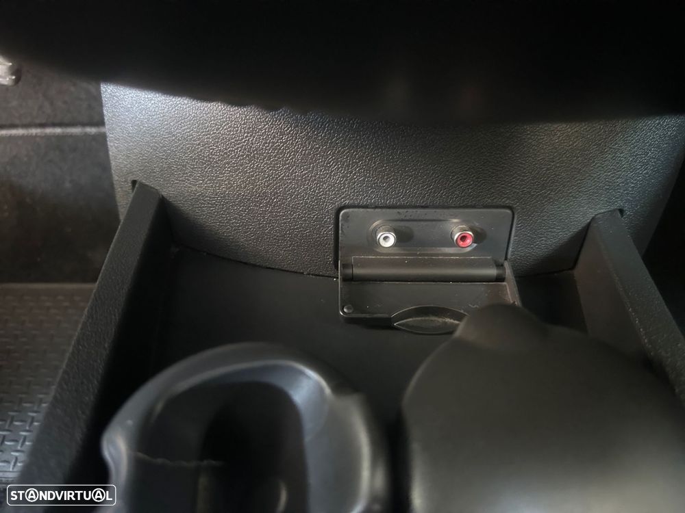 Renault Clio - 12