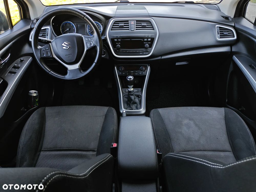 Suzuki SX4 S-Cross 1.6 DDiS 4x2 Comfort+ - 34