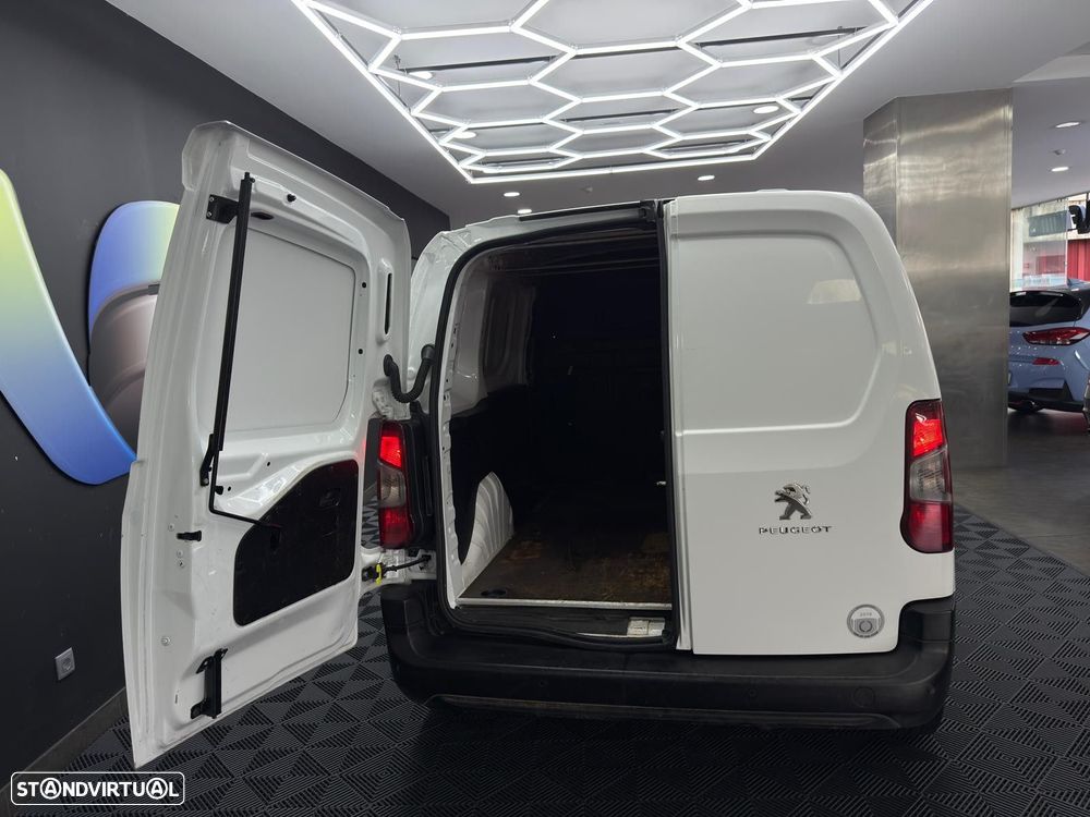 Peugeot Partner 1.6 BlueHDi Outdoor - 11
