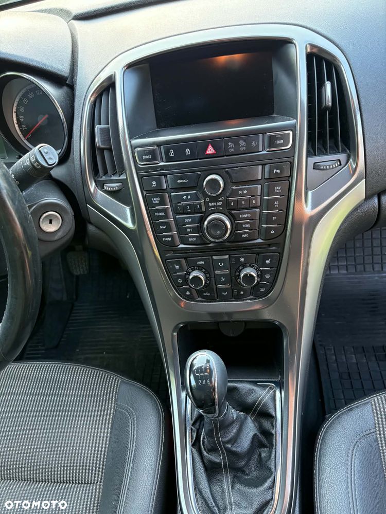 Opel Astra 1.4 T Cosmo S&S - 10