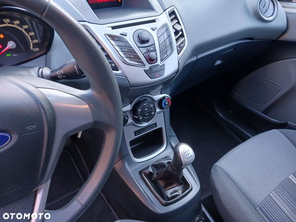 Ford Fiesta 1.6 TDCi DPF Gold X - 7