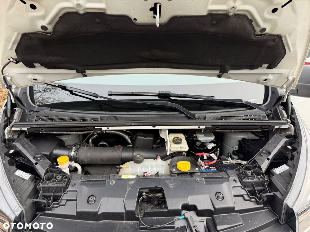 Renault trafić - 23