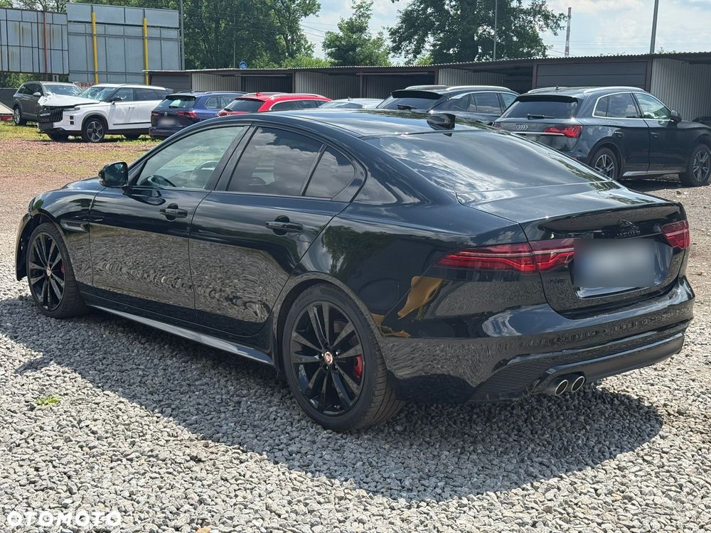 Jaguar XE 2.0 D200 mHEV R-Dynamic S - 3