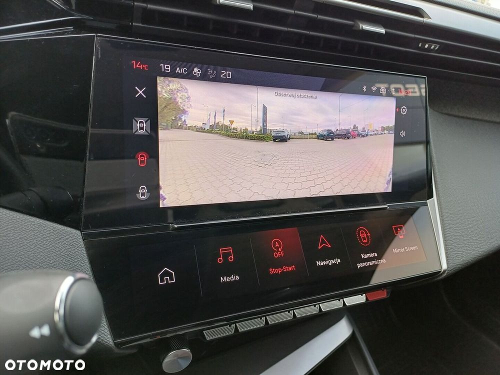 Peugeot 408 - 17