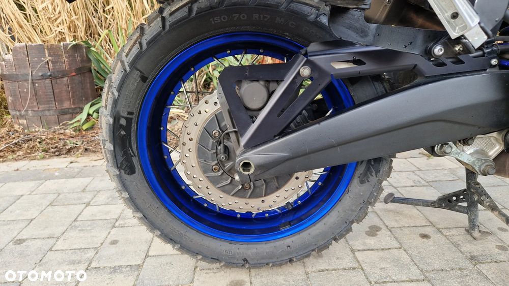 Yamaha Super Tenere - 16